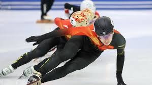 奥利塞独造4球，拜仁主场8-1狂胜，刷爆德甲纪录将狼堡钉在耻辱柱