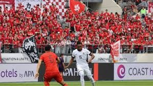 莱万：现在最好不要谈论亚马尔；合同的事我不着急