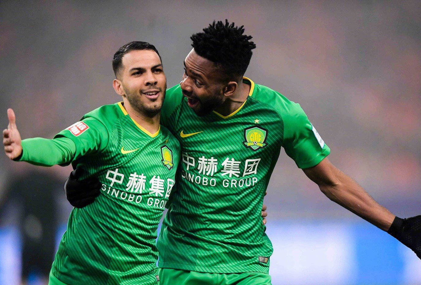 利让球队士 利让球队士